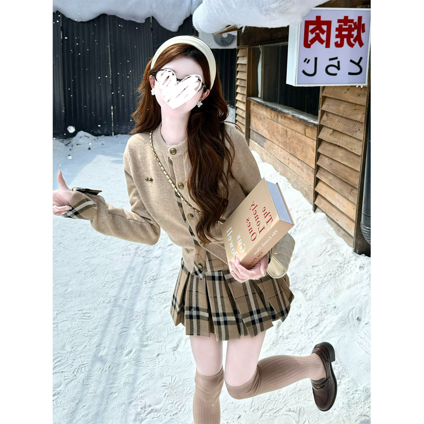 2026新款时尚设计感针织长袖t恤女早春季新款修身上衣内搭打底衫