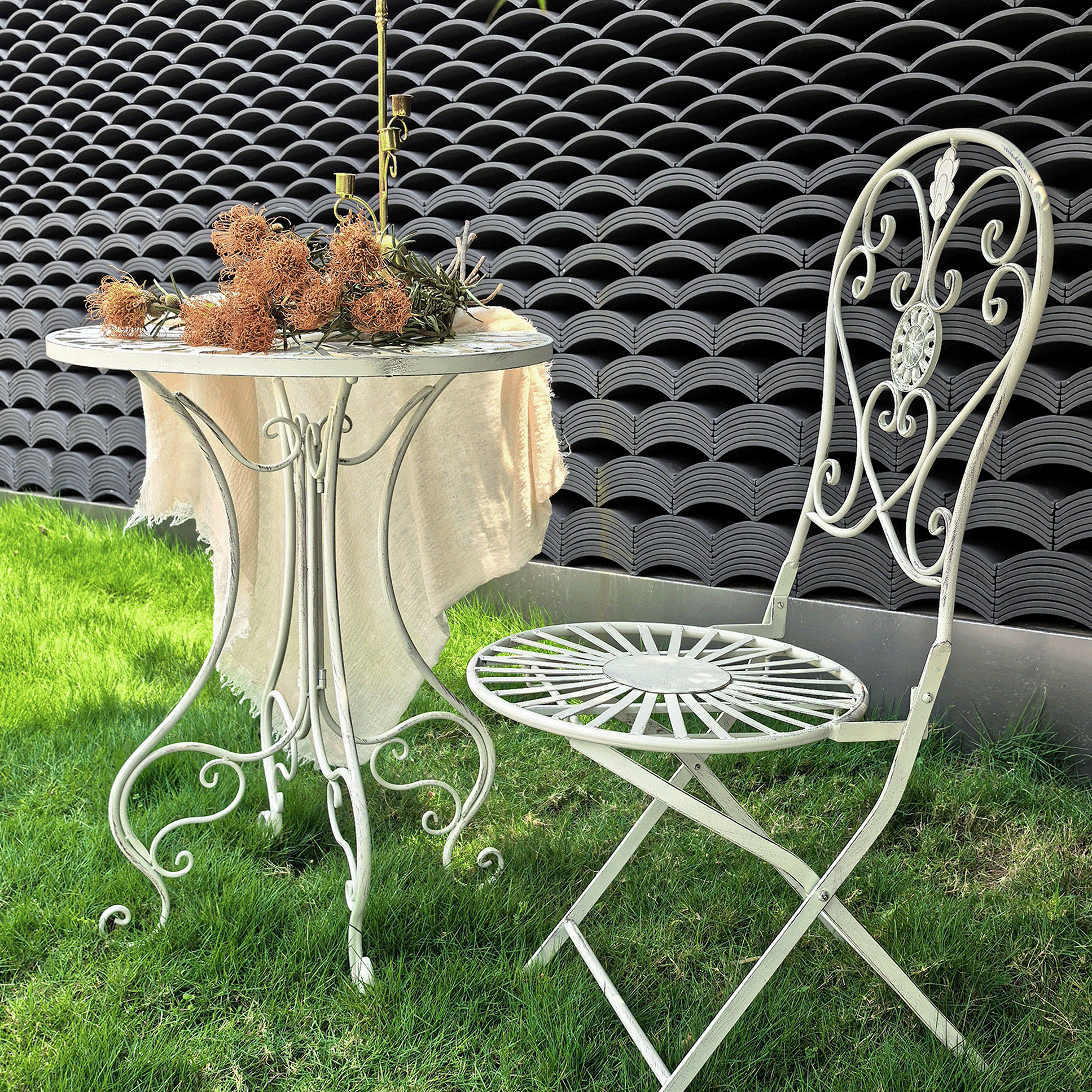 北欧风花园复古庭院白色铁艺桌椅