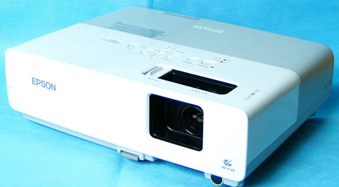 二手爱普生EMP-83投影机 家用 商用 高清3D效果超好 投影仪满838.00元可用1元优惠券