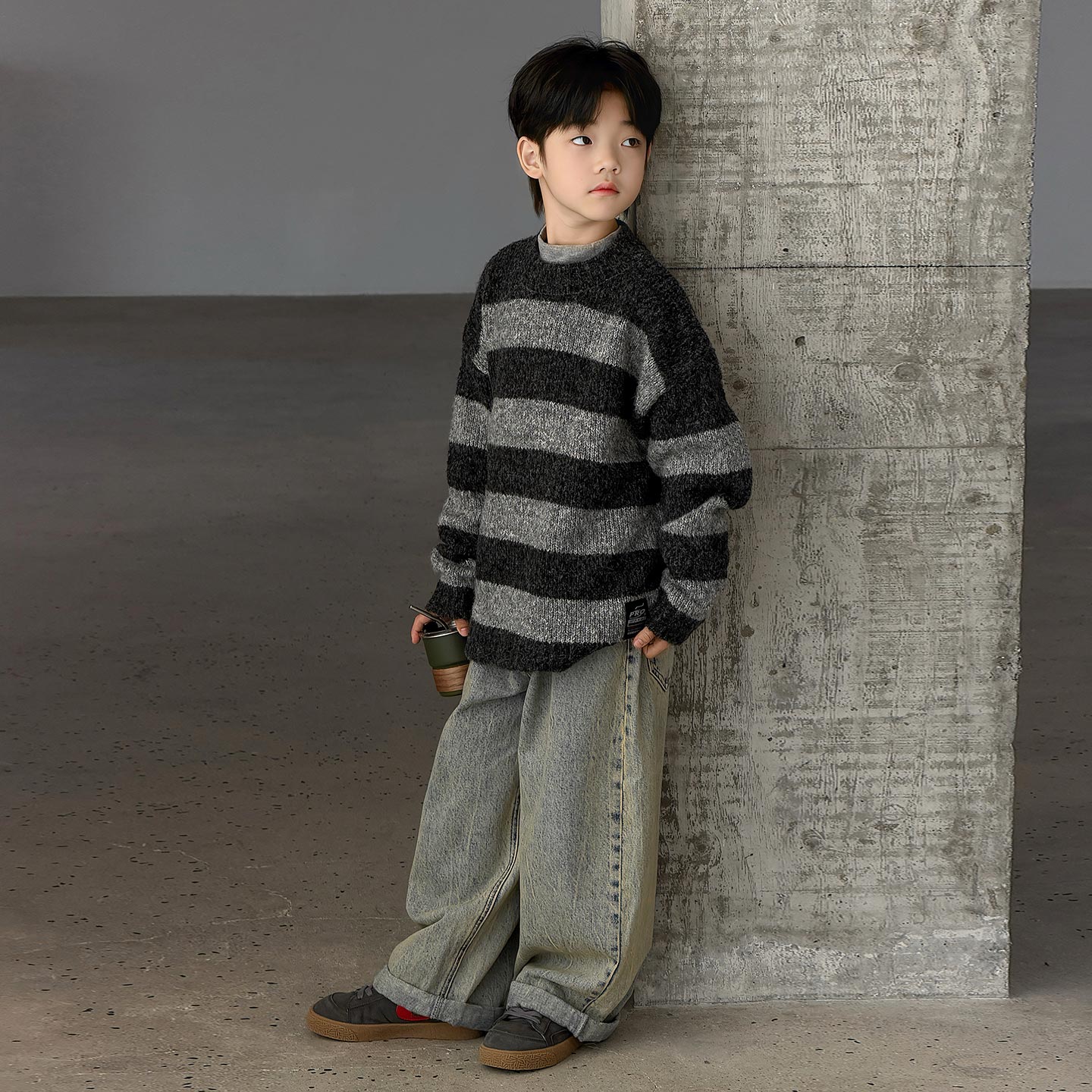 25年新款男童条纹休闲毛衣日系上衣休闲风打底宽松秋冬款圆领