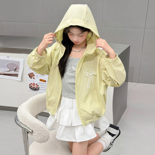 女童连帽防晒衣2026新款轻量透气