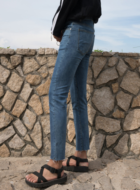 ZJ原创 百搭经典原色 修身弹力毛边九分牛仔裤男女可穿