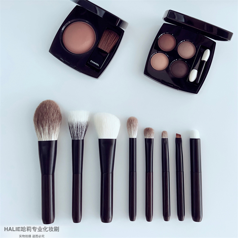 HALIE黑檀木雪狐毛迷你套刷带包