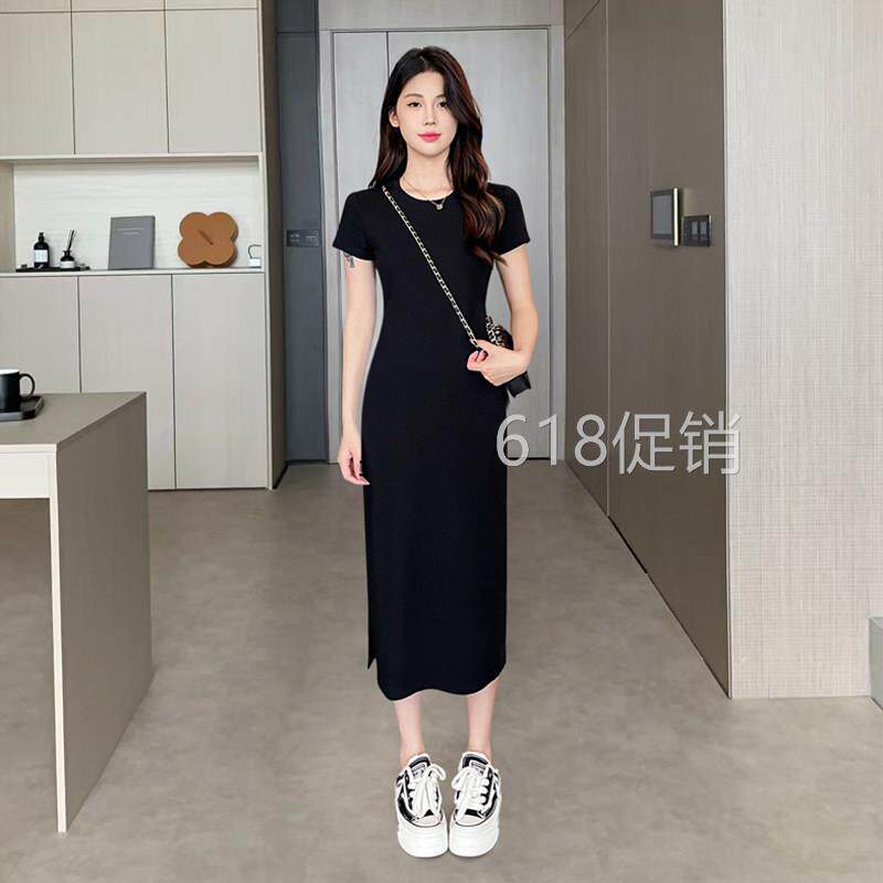 黑色短袖洋装女夏2025新款气质休闲 长裙收腰显瘦开 叉包臀小黑裙