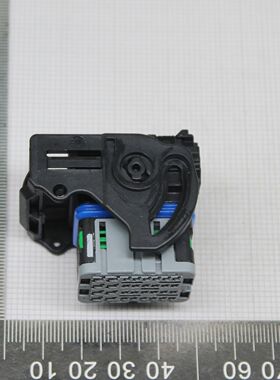 64319-3218 643193218 MOLEX 类目：PCB板端连接器