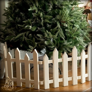 圣诞树栅栏圣诞节木纹围栏装 饰布置白色塑料橱窗店铺耶诞 饰场景装