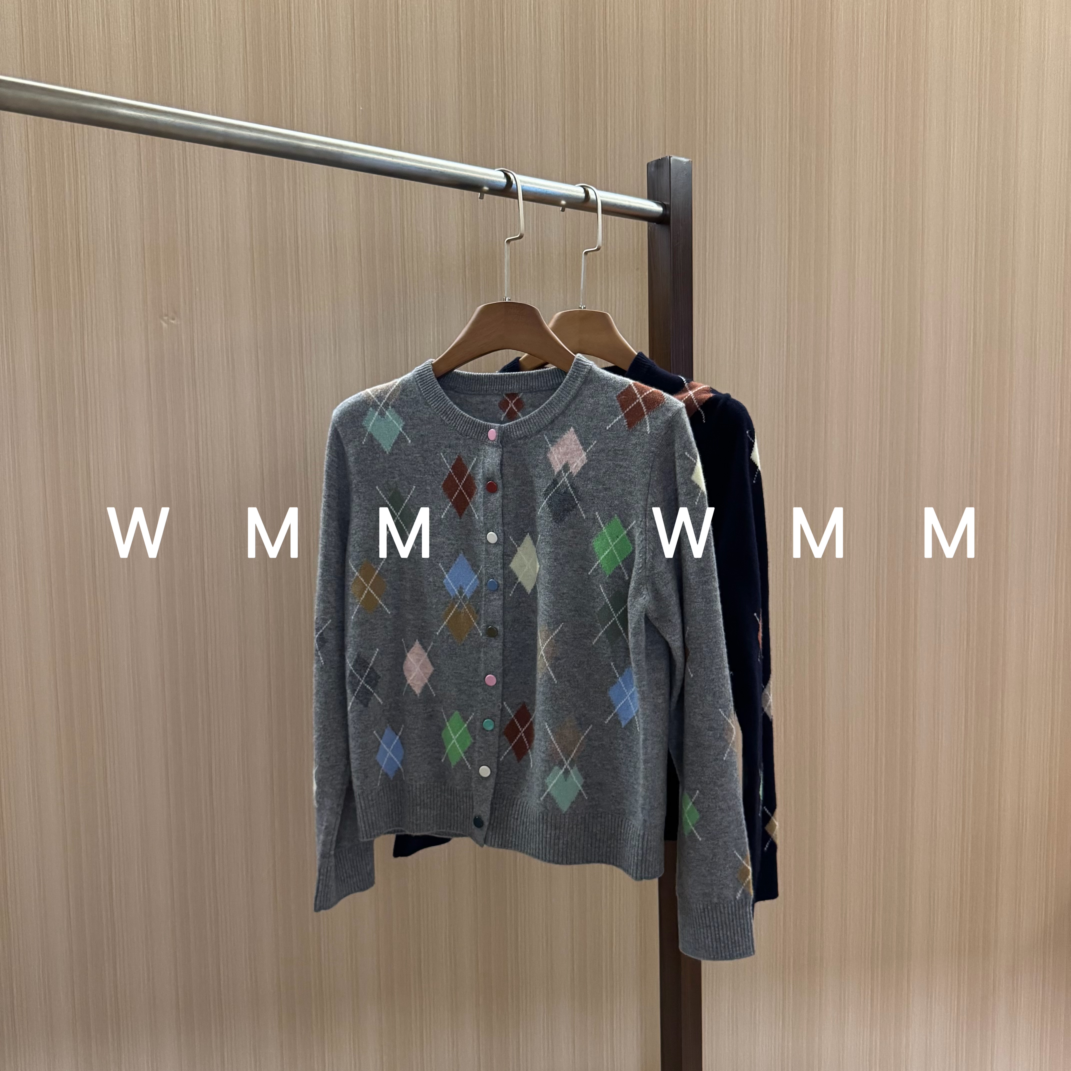 WMM复古菱格彩虹扣绵羊毛长袖针织女毛衣秋冬新款保暖显瘦时尚韩