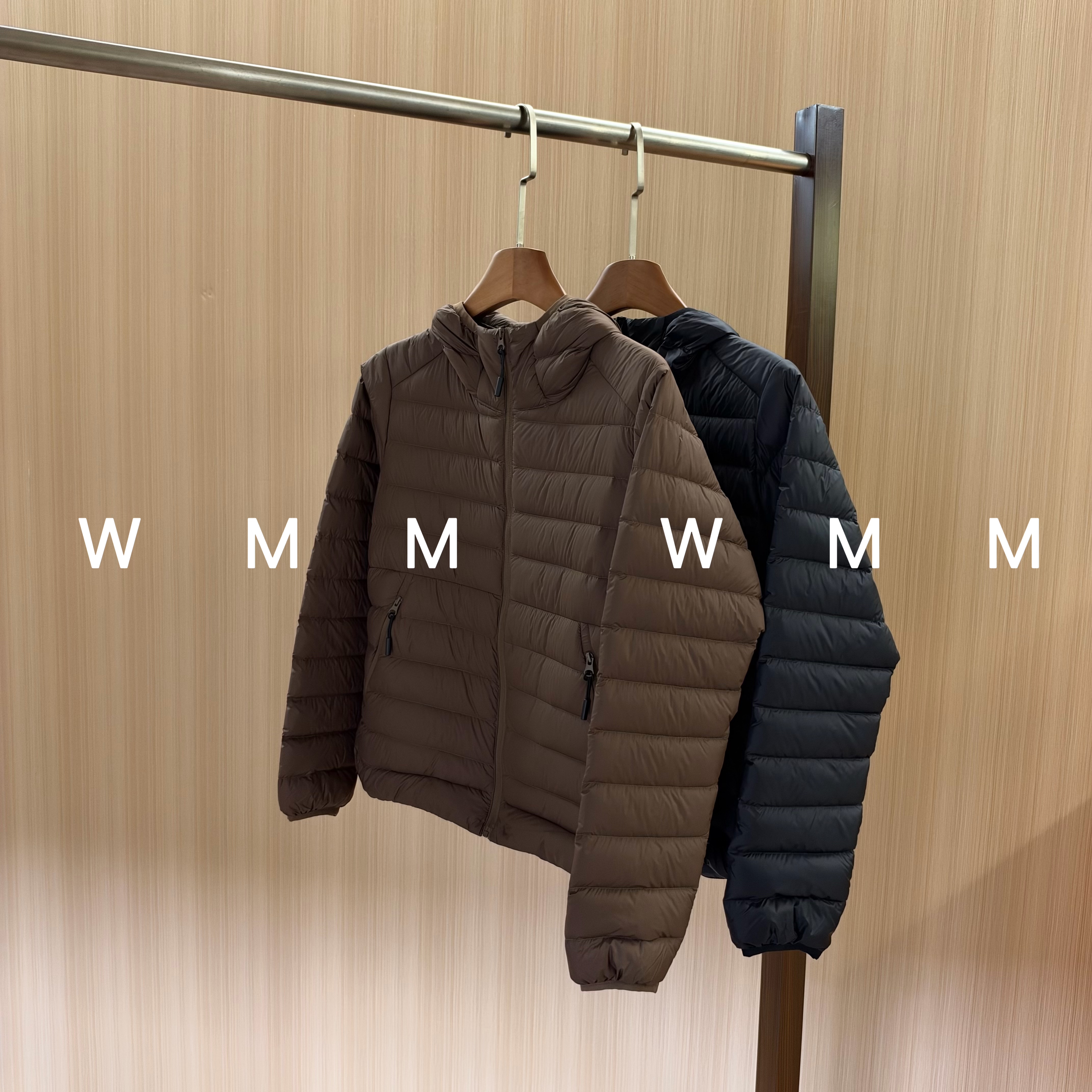 WMM95绒便携鹅2夹层型连帽轻便羽绒服女士纯色修身时尚百搭黑色