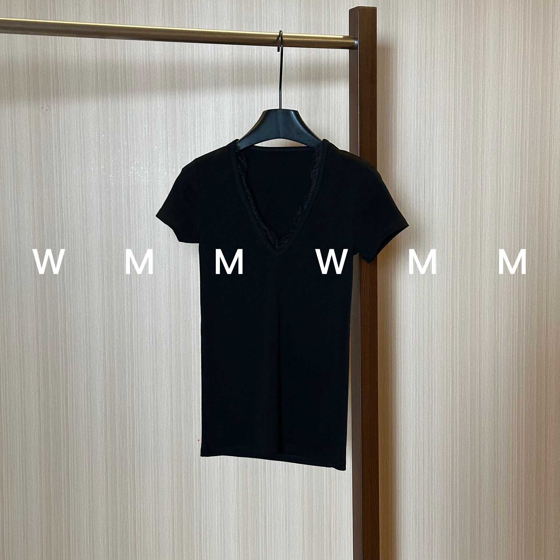 WMM黑色蕾丝V领短袖T恤女新款休闲百搭韩版时尚气质舒适显瘦上衣