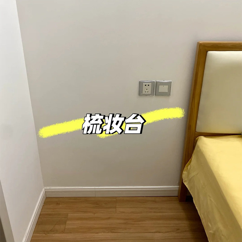化妆桌梳妆台小型卧室女生出租房图片
