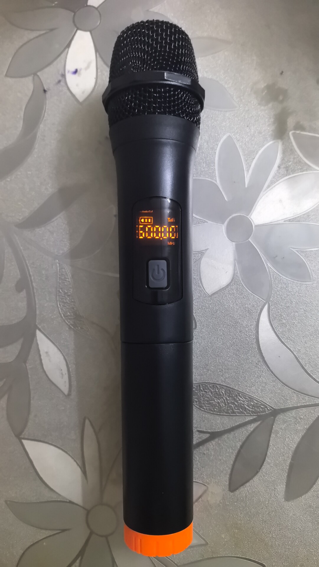 U段 无线手持话筒788.85MHZ / 781.85MHZ麦克风 770.85MHZ/795.85