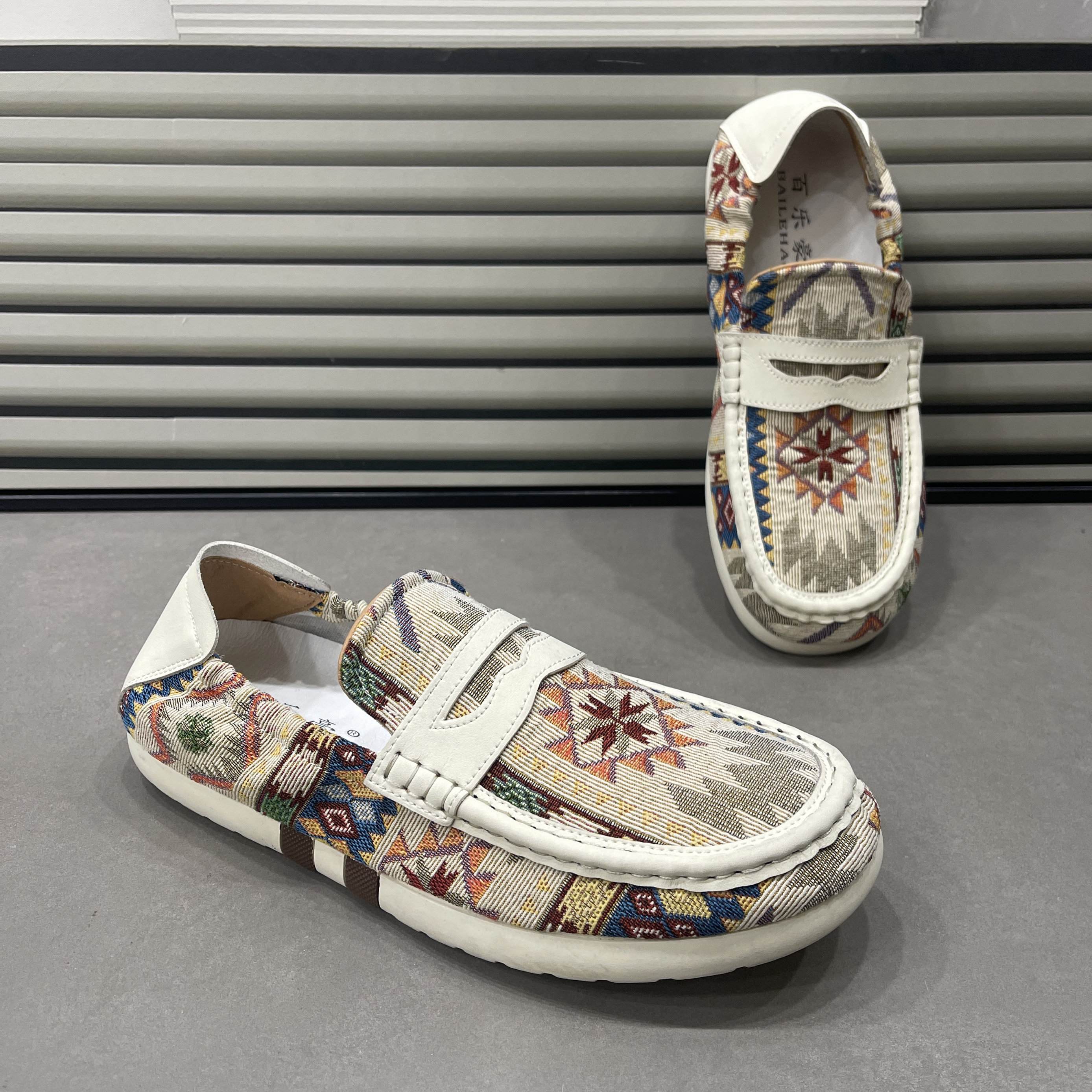 国潮时尚印花豆豆鞋一脚蹬男鞋2025年夏季新款布面透气软底乐福鞋