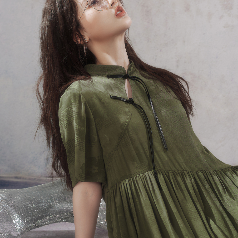 JfYanYan2023新款设计感中国风旗袍夏季绿色新中式铜氨丝连衣裙女 女装/女士精品 连衣裙 原图主图