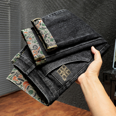 男士刺绣直筒潮牌牛仔裤秋季