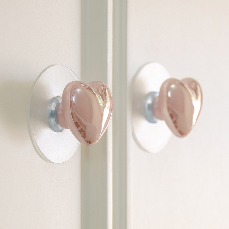 新款简约爱心柜门拉手免打孔高档定制柜子抽屉把手无痕免钉贴陶瓷