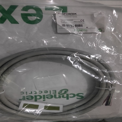 施耐德BMXFCA500高功能模拟量输入模块连接电缆FTB和Sub-D25 全新