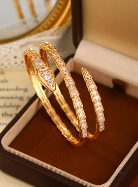 轻奢蛇骨灵蛇手镯明星同款满钻蛇头双层蛇形小众手环女复古气质潮