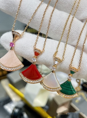 法式复古扇子项链女小众设计感高级气质百搭锁骨链小裙子吊坠颈链