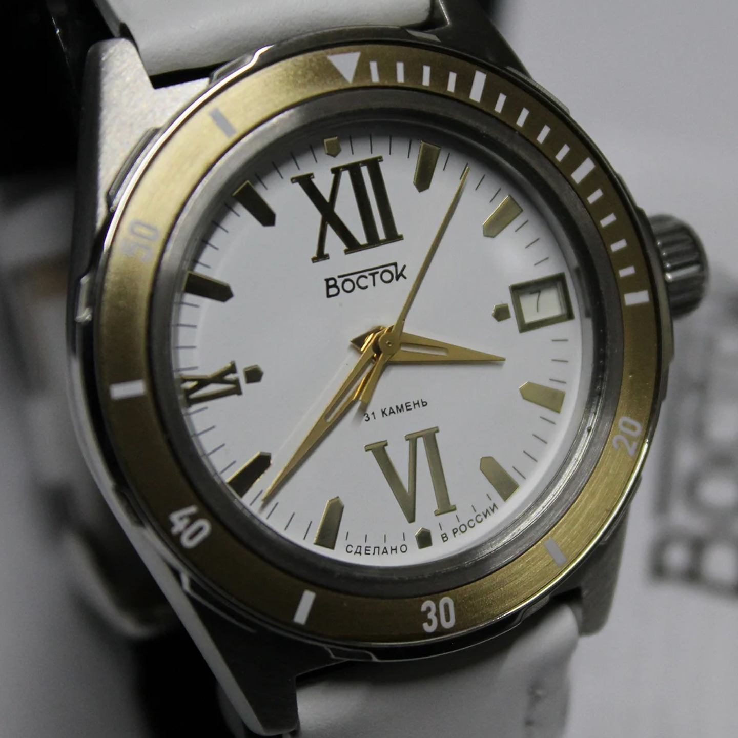 俄罗斯军表耐用经典防水机械机芯