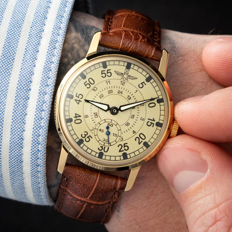 苏联库存表飞行员复古男表小表盘手动机械小三针老表pobeda祖国