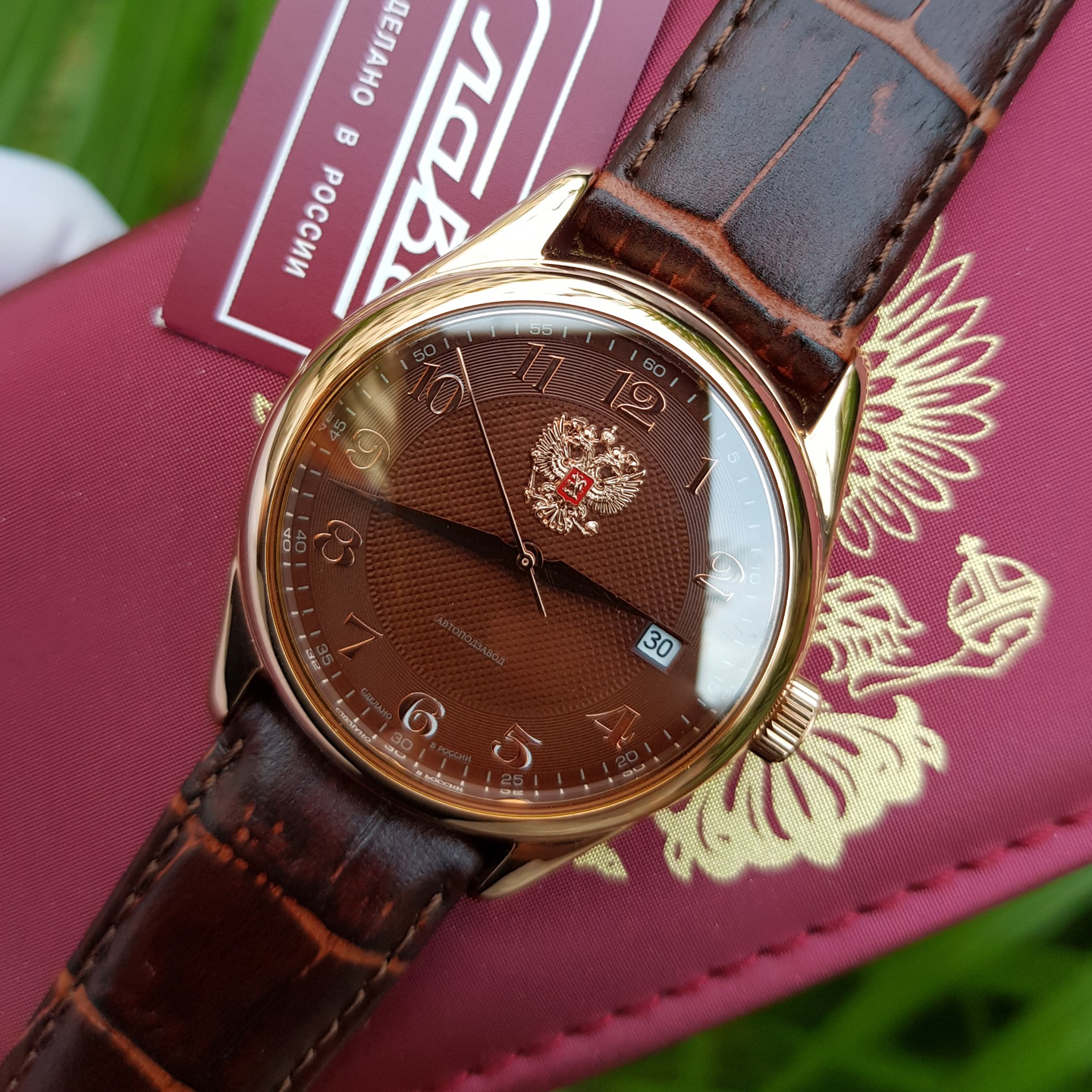 镀金男士商务腕表全自动贝母表盘