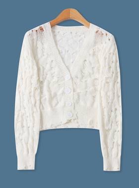 镂空白开衫秋季新款外贸女装时尚短款V领单排扣修身长袖线衣19079