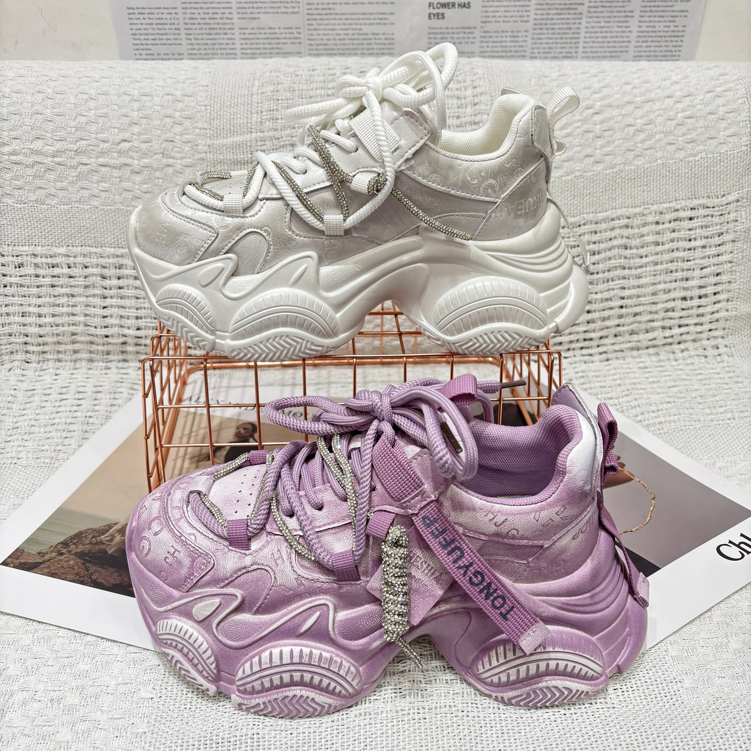 欧货2026春新款水钻绑带厚底紫色老爹鞋女百搭休闲增高做旧运动鞋