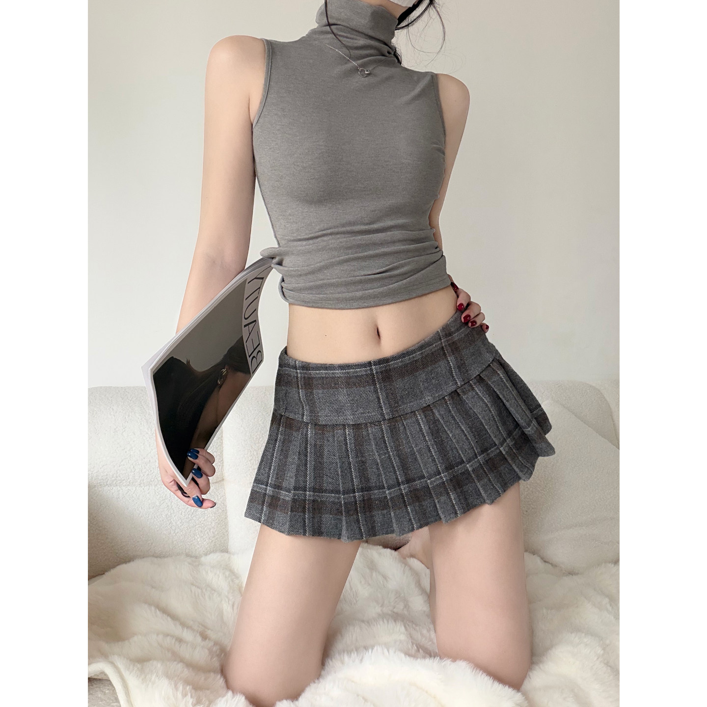2026春装新款女甜辣学院风格纹毛呢百褶半身裙a字低腰显瘦jk短裙