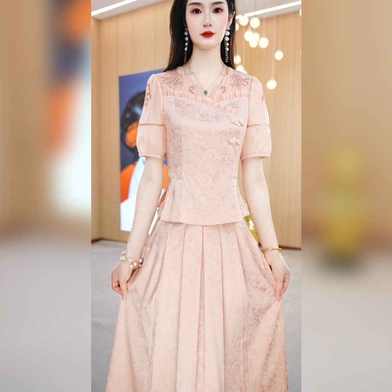 美瑞超火爆款提花套装裙女夏季2025新款年轻妈妈上下两件套连衣裙