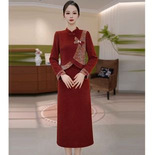 连衣裙2025新款今年流行爆款冬季国风气质优雅显瘦厚绒