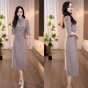 连衣裙2025新款今年流行爆款冬季咖色腰部拼棕色简洁时尚设计显瘦