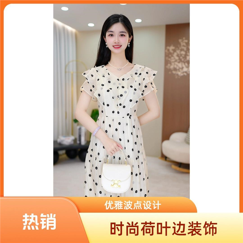 连衣裙2025新款今年流行爆款显瘦中长款女装拼接夏季短袖波点套头