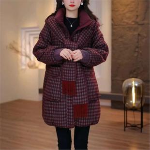 2025新款今年流行爆款秋冬外套棉服中长款加厚大码女装显瘦妈妈装