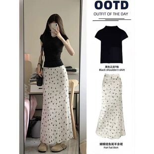 2026超火夏装 T恤上衣蕾丝碎花半身裙两件套 一整套慵懒风高领短袖