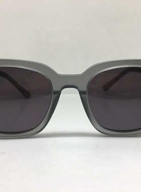 GODI AMSTERDAM BASIN 磨砂透明灰绿方框太阳镜男女通用墨镜