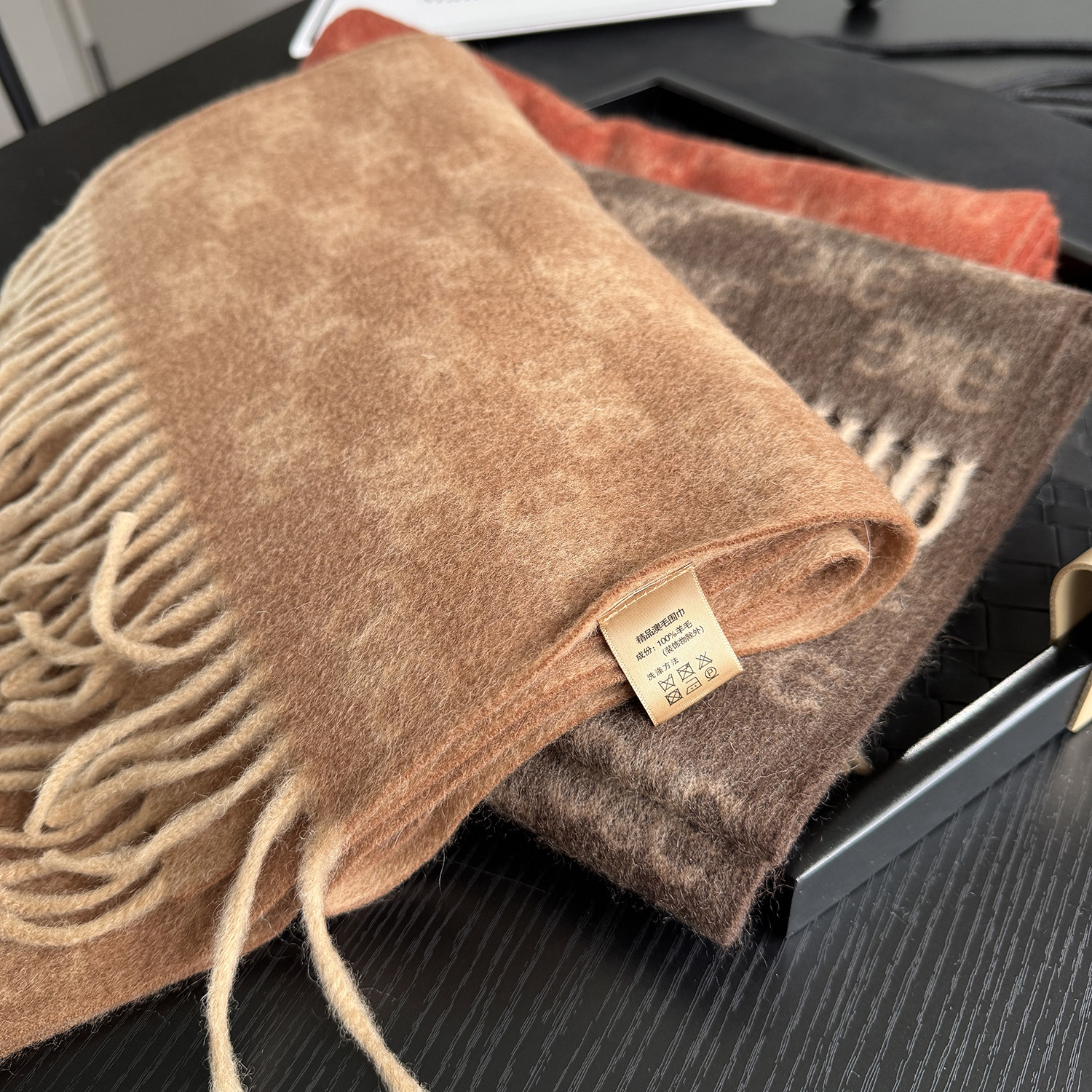 2025新款100%纯羊毛围巾女秋冬双面异色复古字母窄版保暖百搭围脖,服饰配件/皮带/帽子/围巾,围巾/丝巾/披肩,淘宝优惠券,粉丝福利购,淘宝优惠卷