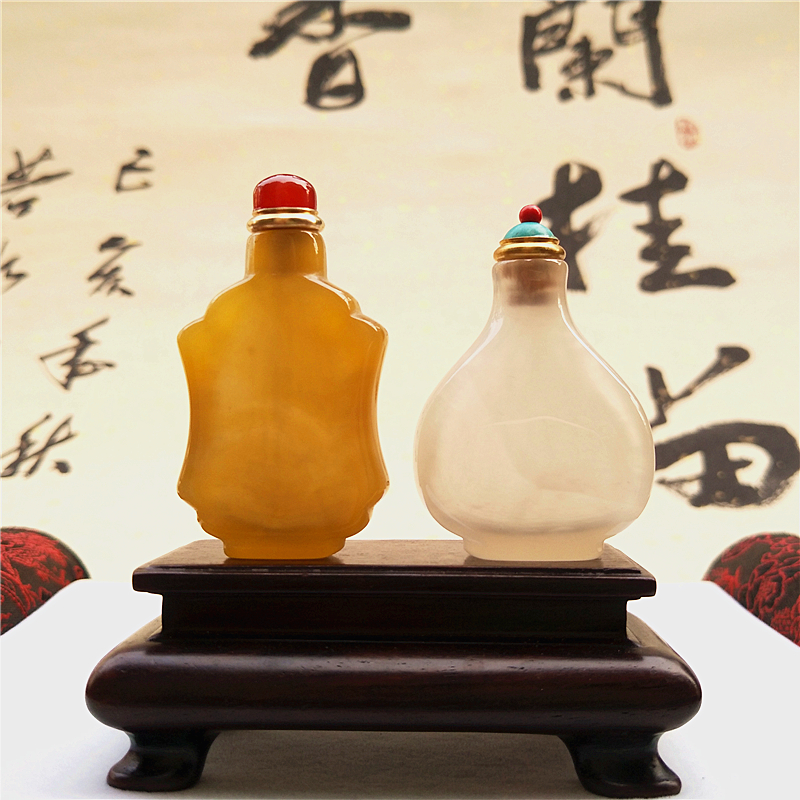 天然玉石玛瑙烟嘴摆件 玉石烟壶 送礼收藏品 招财进宝 精油瓶