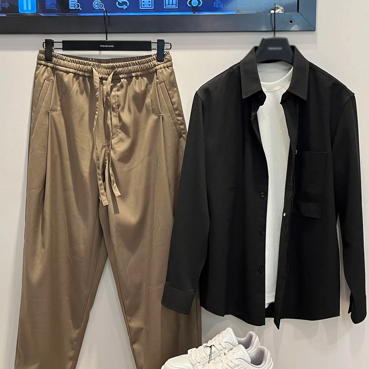 商场款秋季男士黑金系列雏形宽松休闲裤阔版西裤潮63120/R1