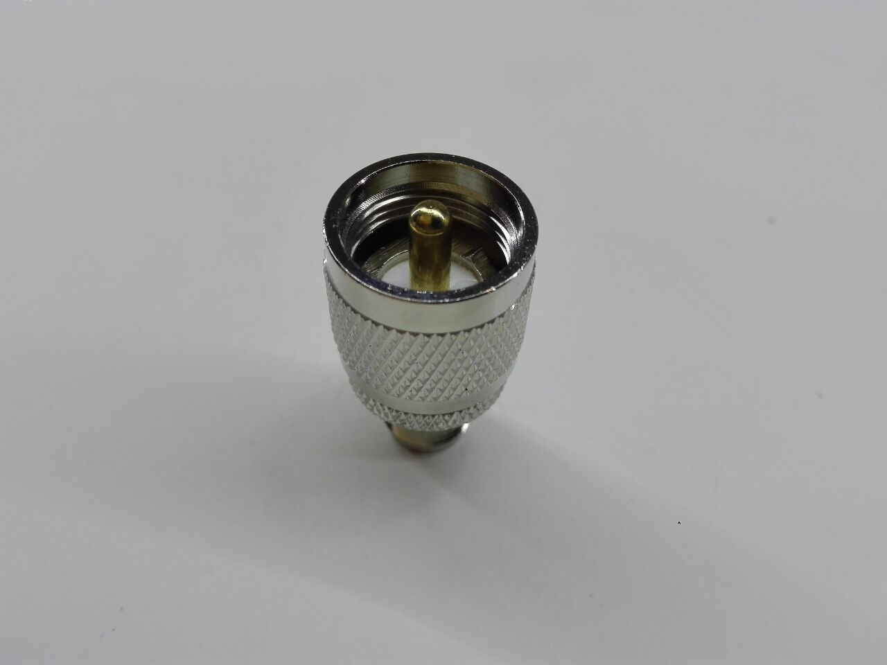 6块。这个小铁疙瘩居然可救活我一堆老射频器材。