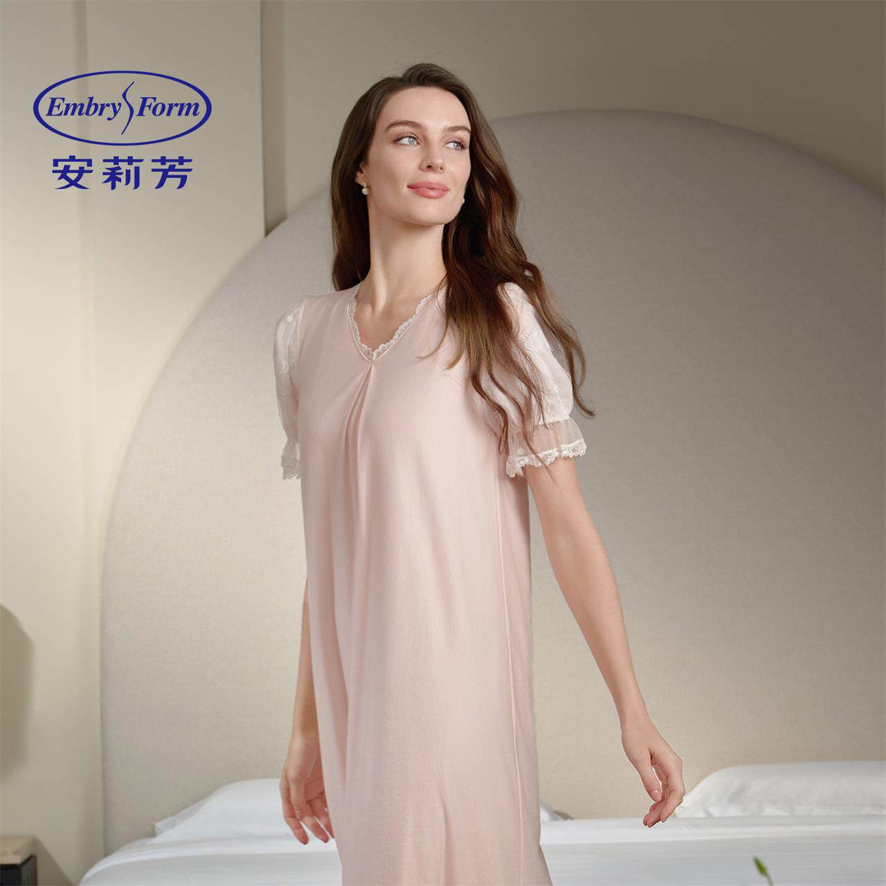 安莉芳性感蕾丝花边中裙夏季家居服睡衣女短袖V领舒适莱赛尔睡裙