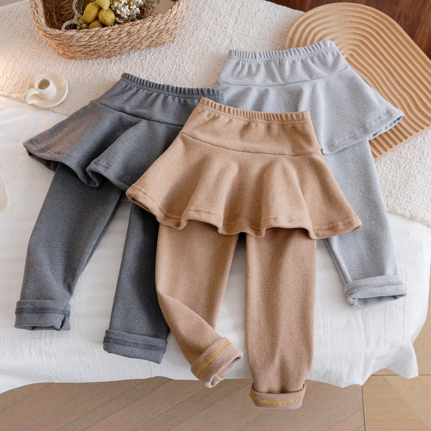 女童打底裤德绒秋冬新款小女孩保暖长裤中小童洋气外穿假两件裙裤