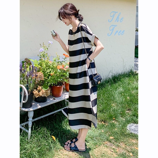 慵懒风黑白条纹T恤裙女2026夏装新款韩版宽松直筒今年流行连衣裙