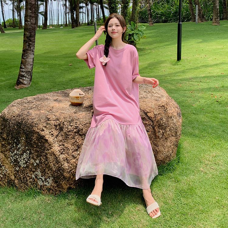 法式粉色短袖连衣裙女2026夏季新款大码气质温柔甜美遮肉显瘦长裙 - 实物图