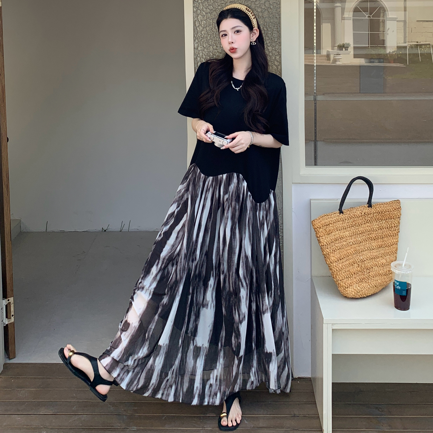 高级感拼接短袖连衣裙女夏季新款宽松显瘦遮肉休闲慵懒风过膝长裙