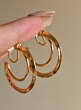 法式高级感独特双层圈圈耳环小众设计时尚大气耳饰简约素圈耳圈