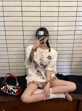GOD财神2926夏季新款韩系Hellokitty卡通印花垫肩短袖女洋气百搭T