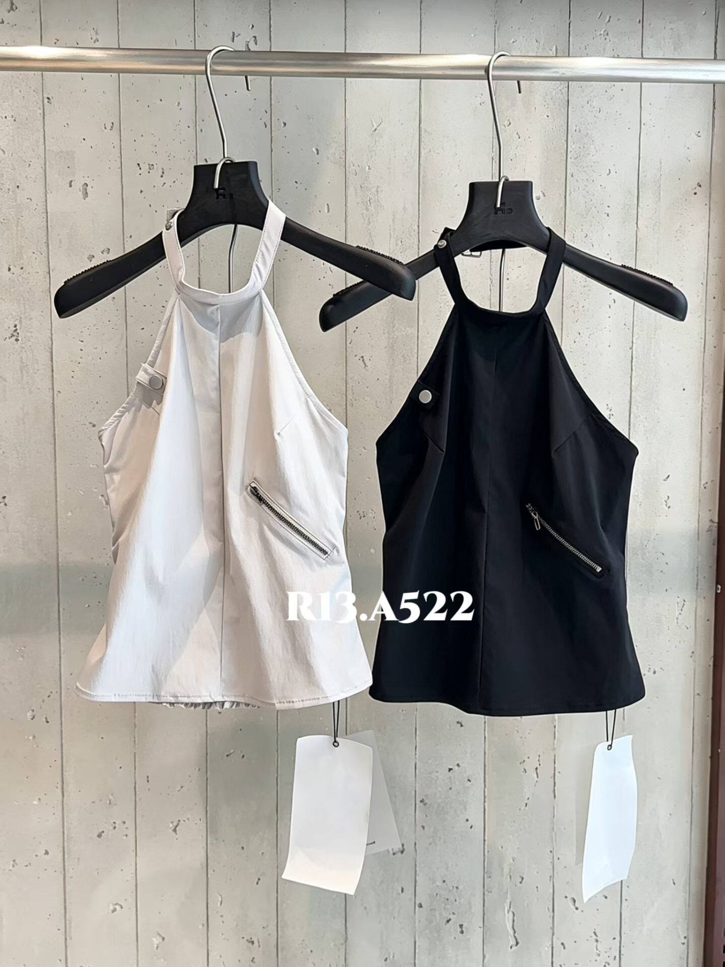 正品2026夏季新款韩系拉链挂脖吊带背心女设计感小众显瘦百搭时尚