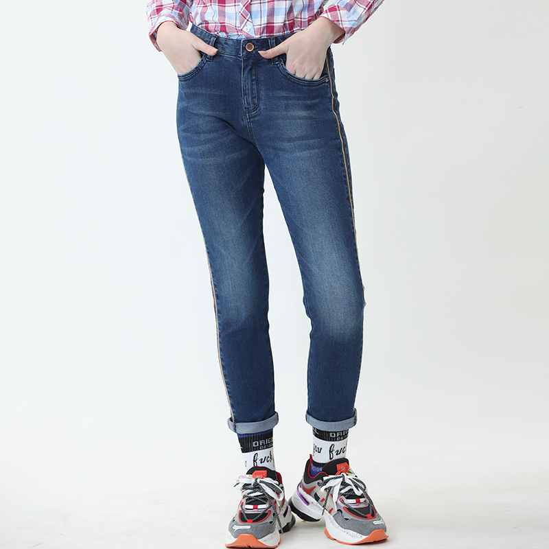 波顿显瘦百搭女潮品牌高端牛仔裤