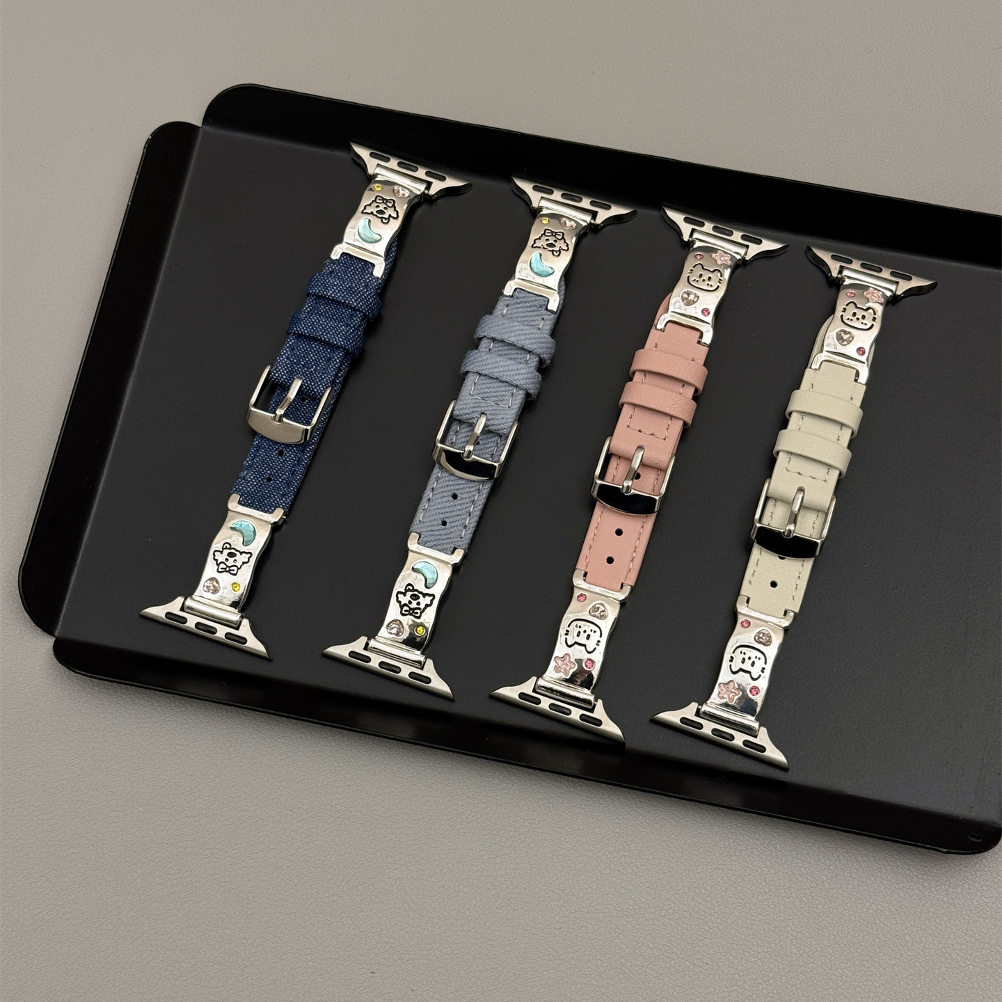 牛仔布拼接金属猫咪狗狗手镯款适用iwatch11苹果手表applewatch9表带s10秋冬季Ultra23新款45SE闺蜜s6女款S9