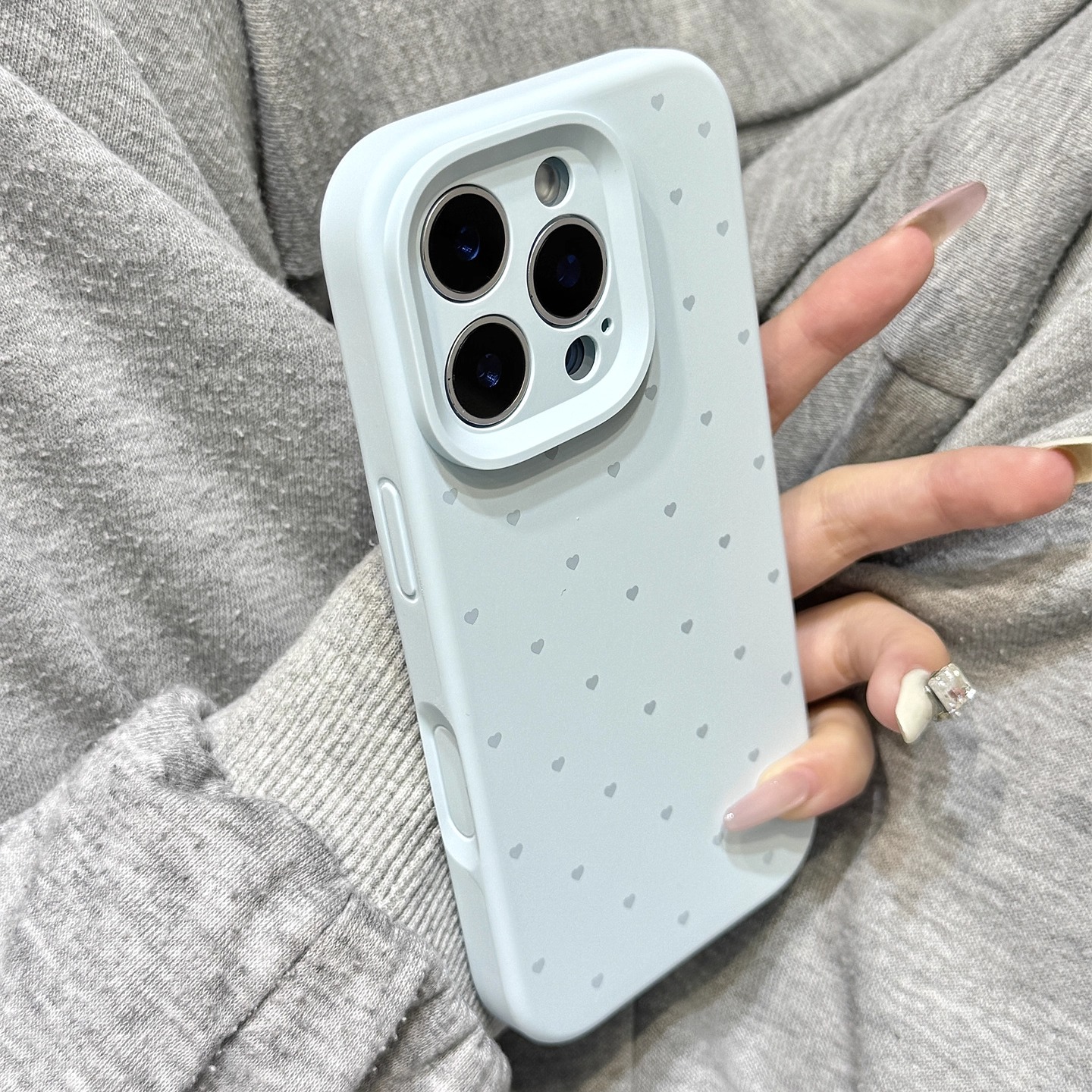 新天蓝色满屏小爱心磨砂液态硅胶适用于iphone17promax苹果14手机壳15新款16pro女13少女心17Air全包防摔软壳